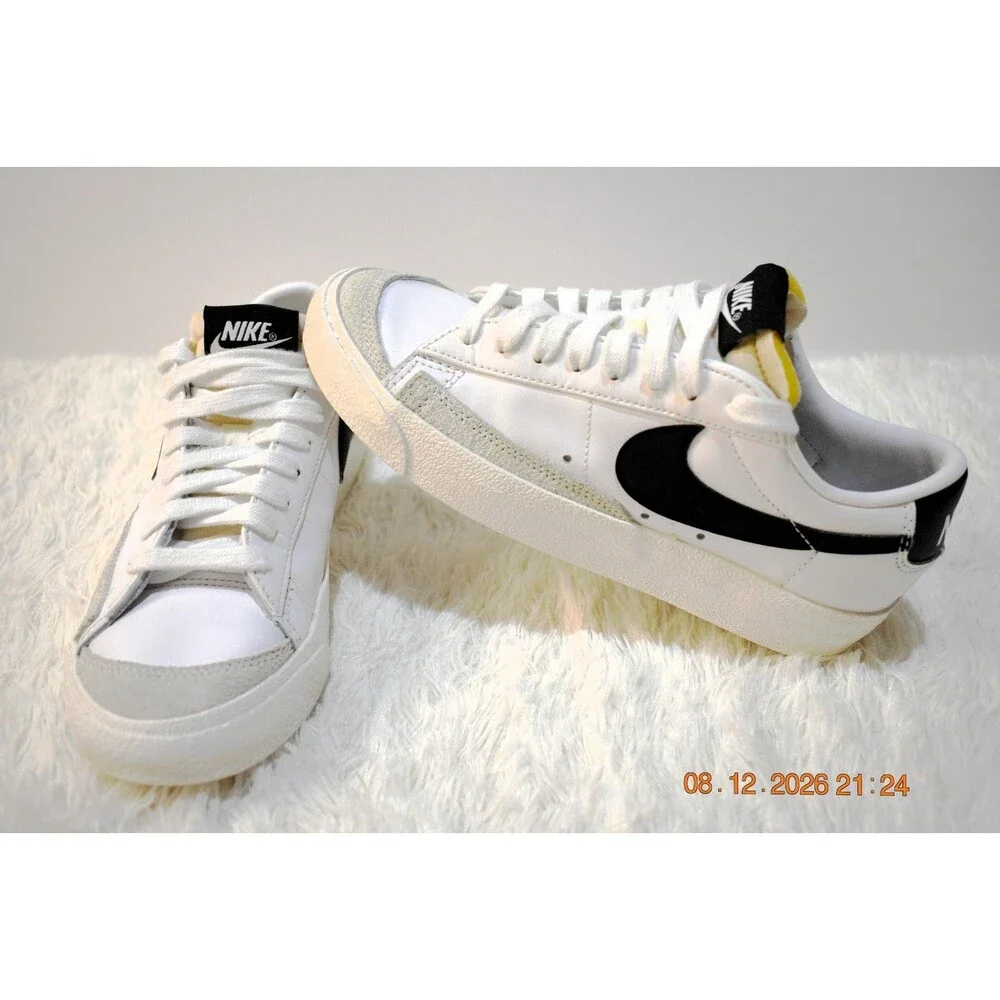 Nike Blazer Low ’77 Vintage – White Black Suede – Women’s Size 5.5
